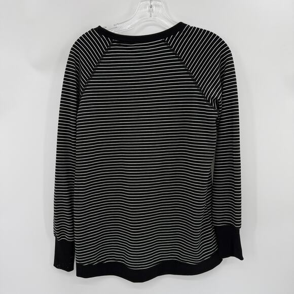 New DANSKIN Pullover Shirt Womens Size S Relaxed Stretch Faux Wrap Black White - Picture 3 of 6